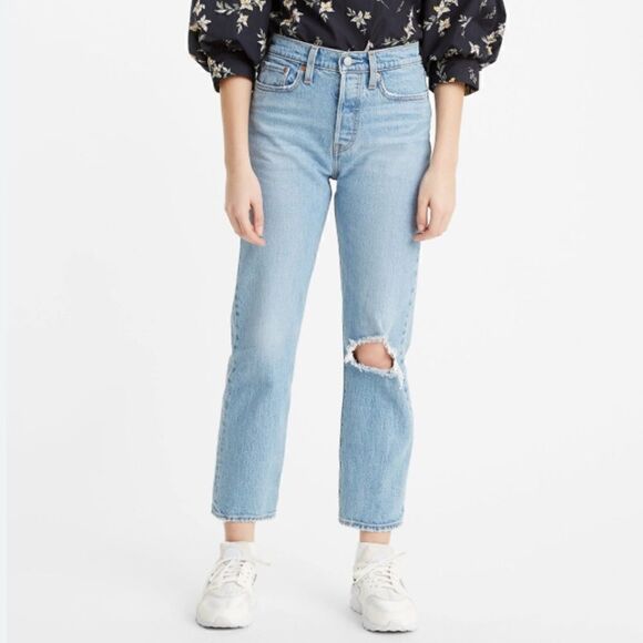 NEW LEVI’S Wedgie Straight Jeans - Picture 1 of 3